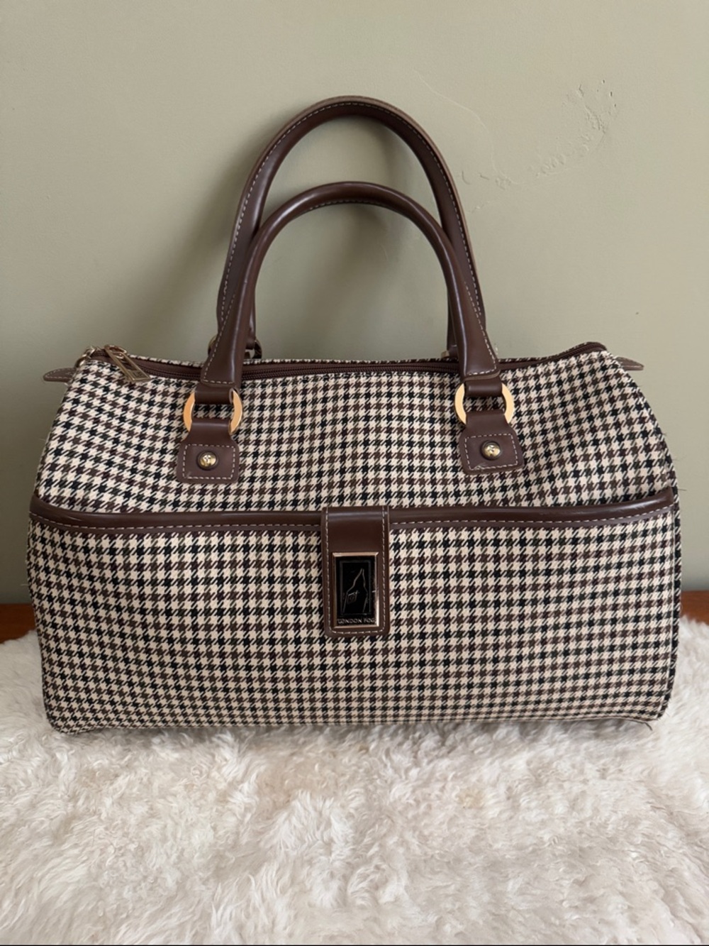London Fog Cambridge II 16" Classic Satchel